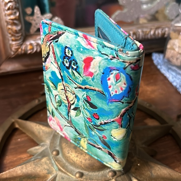 🌺Safe Keeper Floral Wallet🌺 - Picture 6 of 7